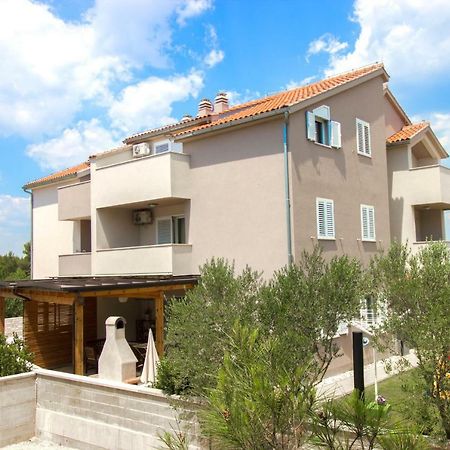 Apartmani Gnjidic Srima Εξωτερικό φωτογραφία