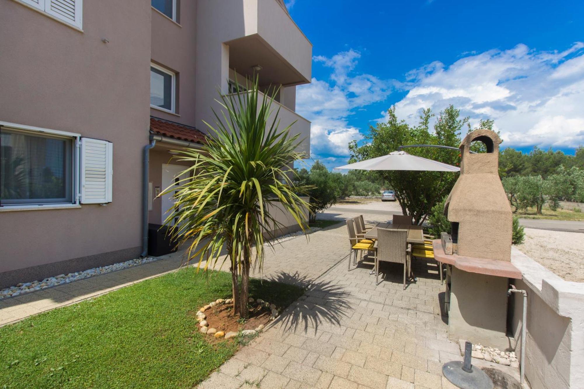 Apartmani Gnjidic Srima Εξωτερικό φωτογραφία