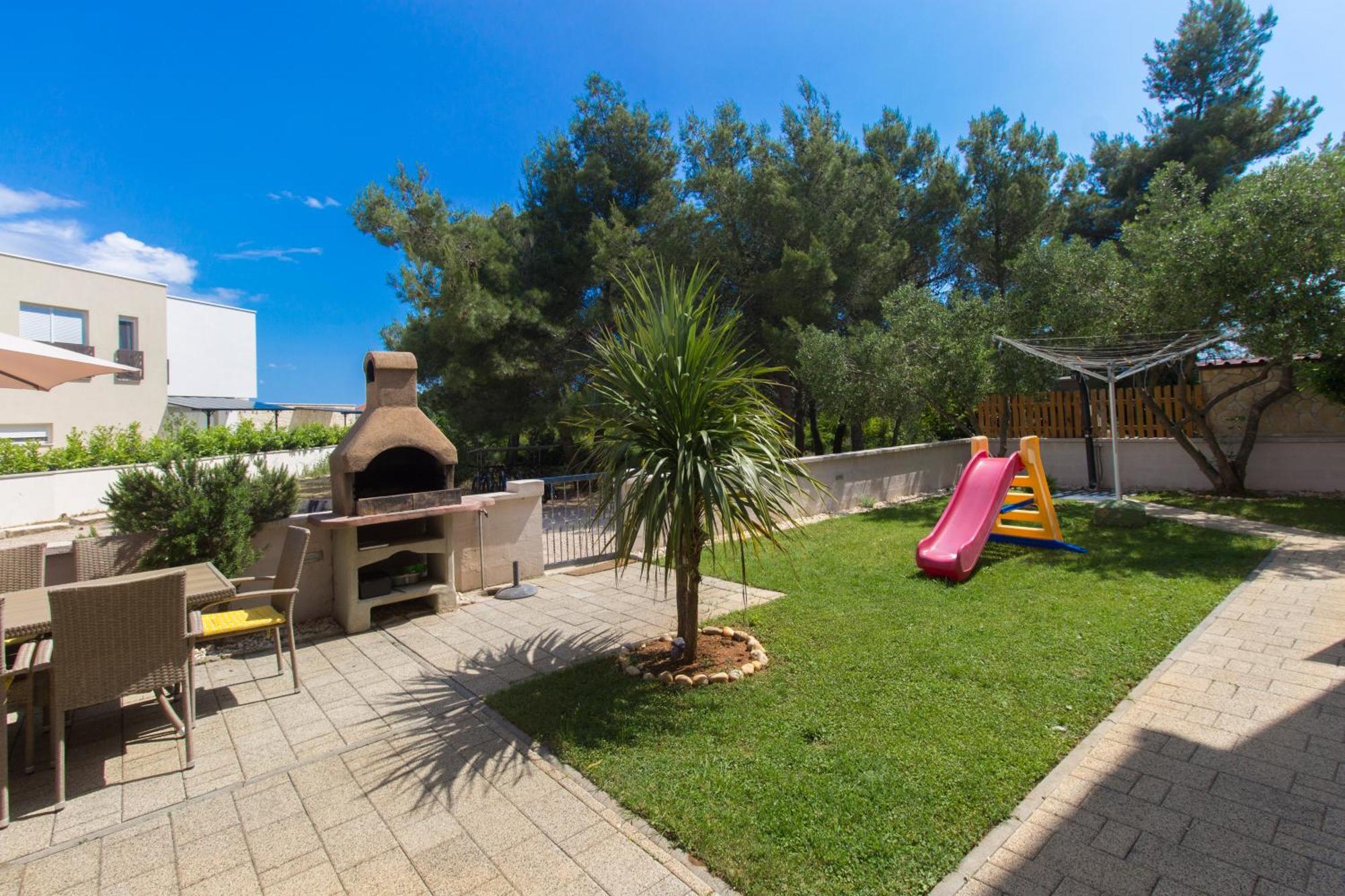 Apartmani Gnjidic Srima Εξωτερικό φωτογραφία