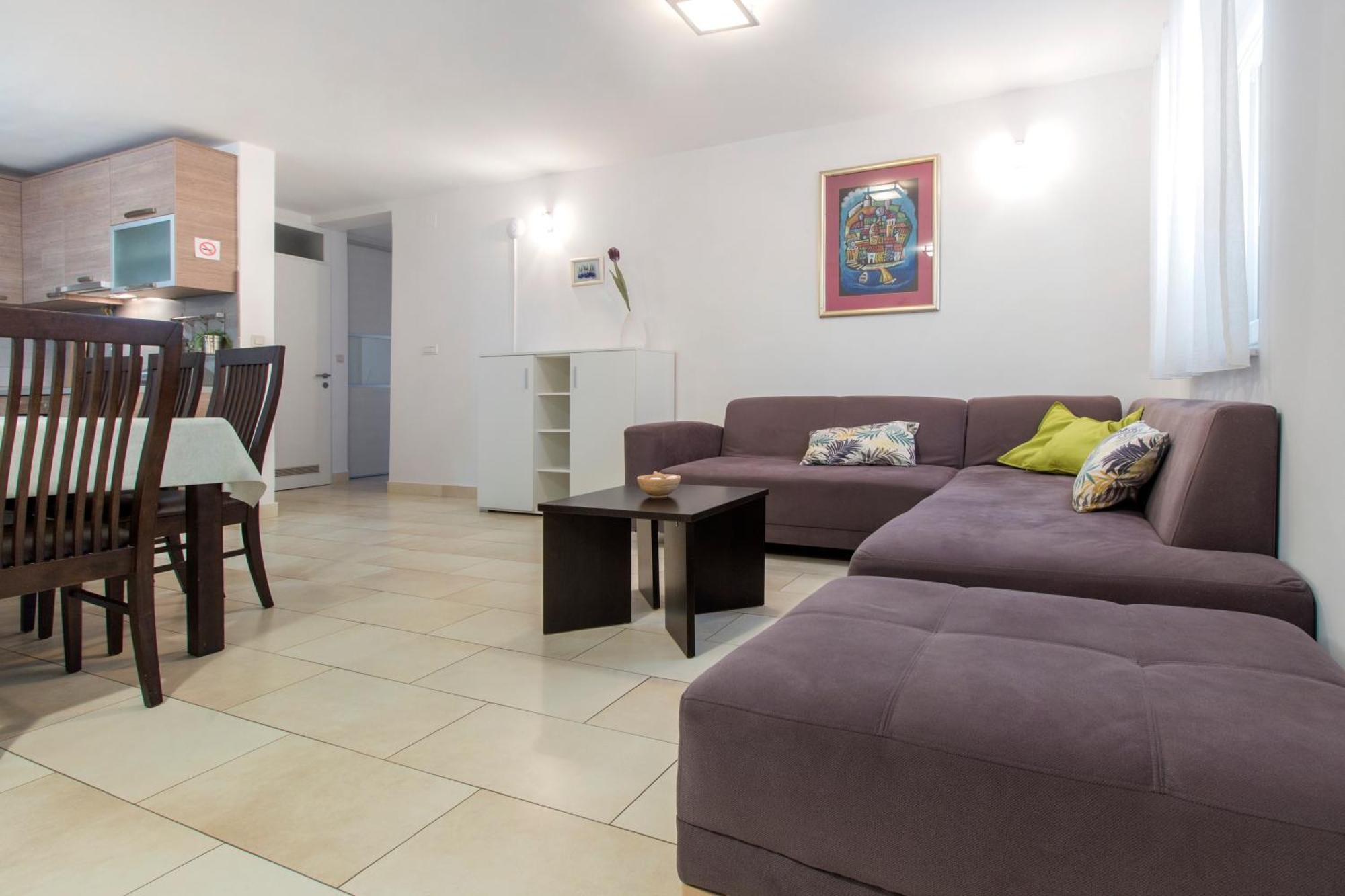 Apartmani Gnjidic Srima Εξωτερικό φωτογραφία