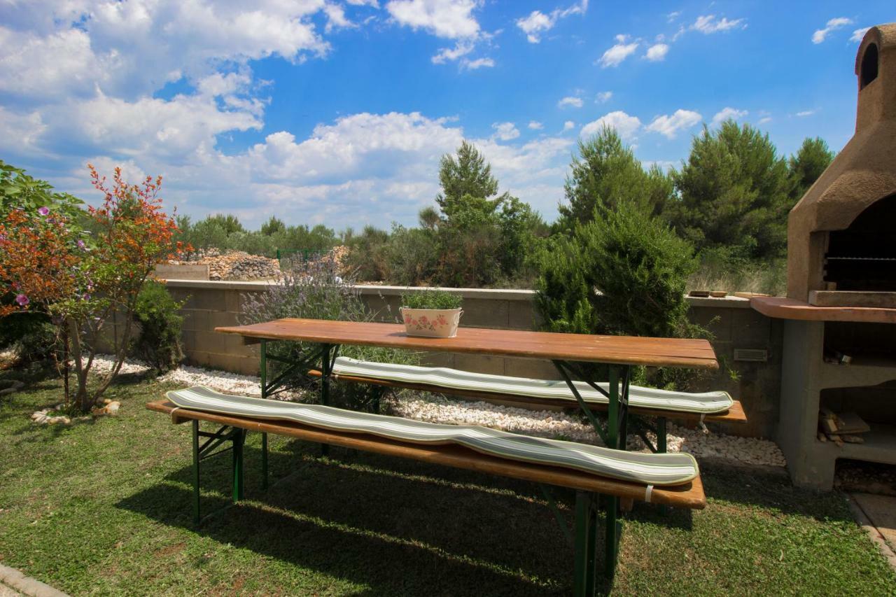 Apartmani Gnjidic Srima Εξωτερικό φωτογραφία